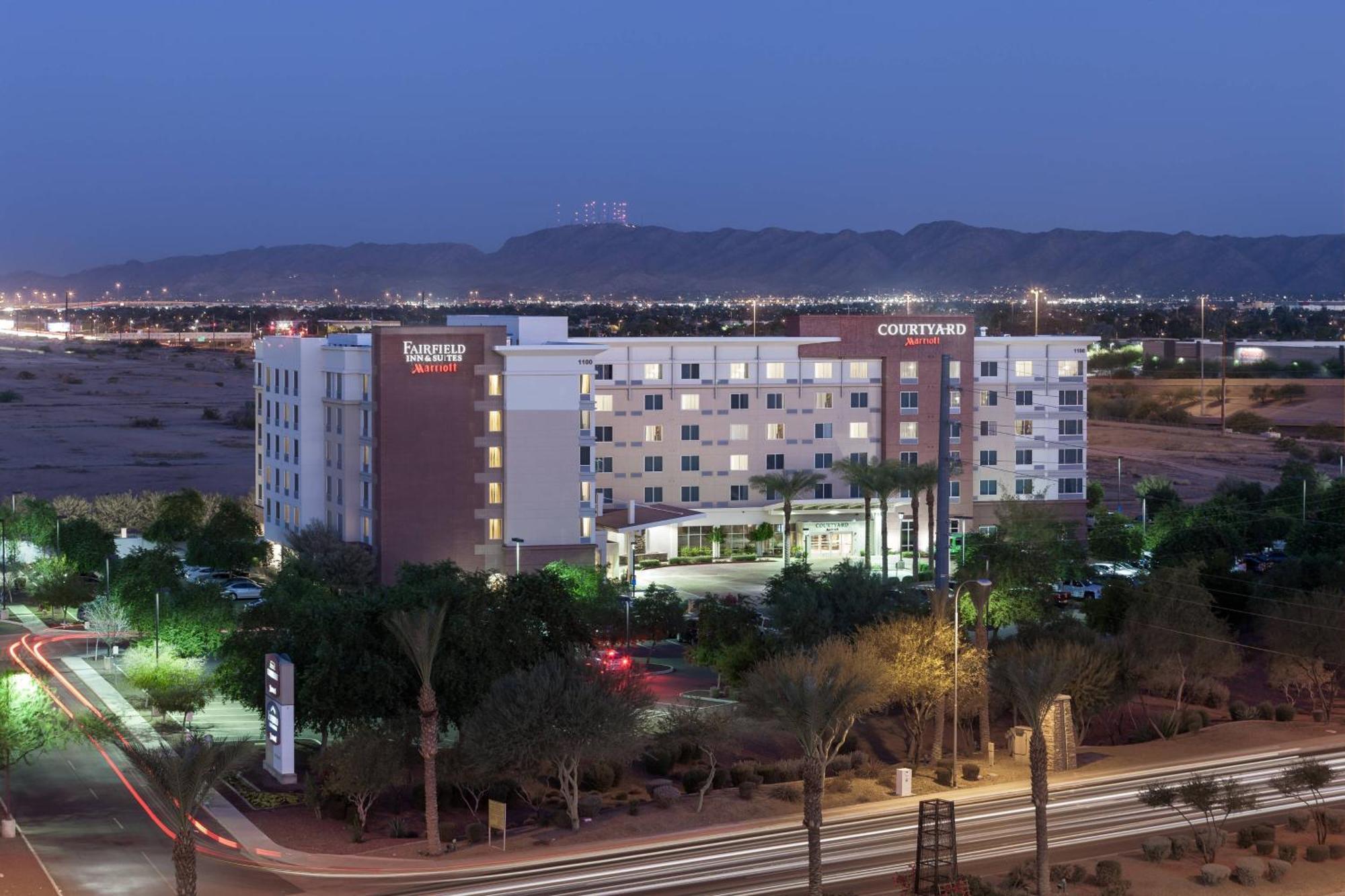 Courtyard Phoenix Chandler/Fashion Center Exterior foto